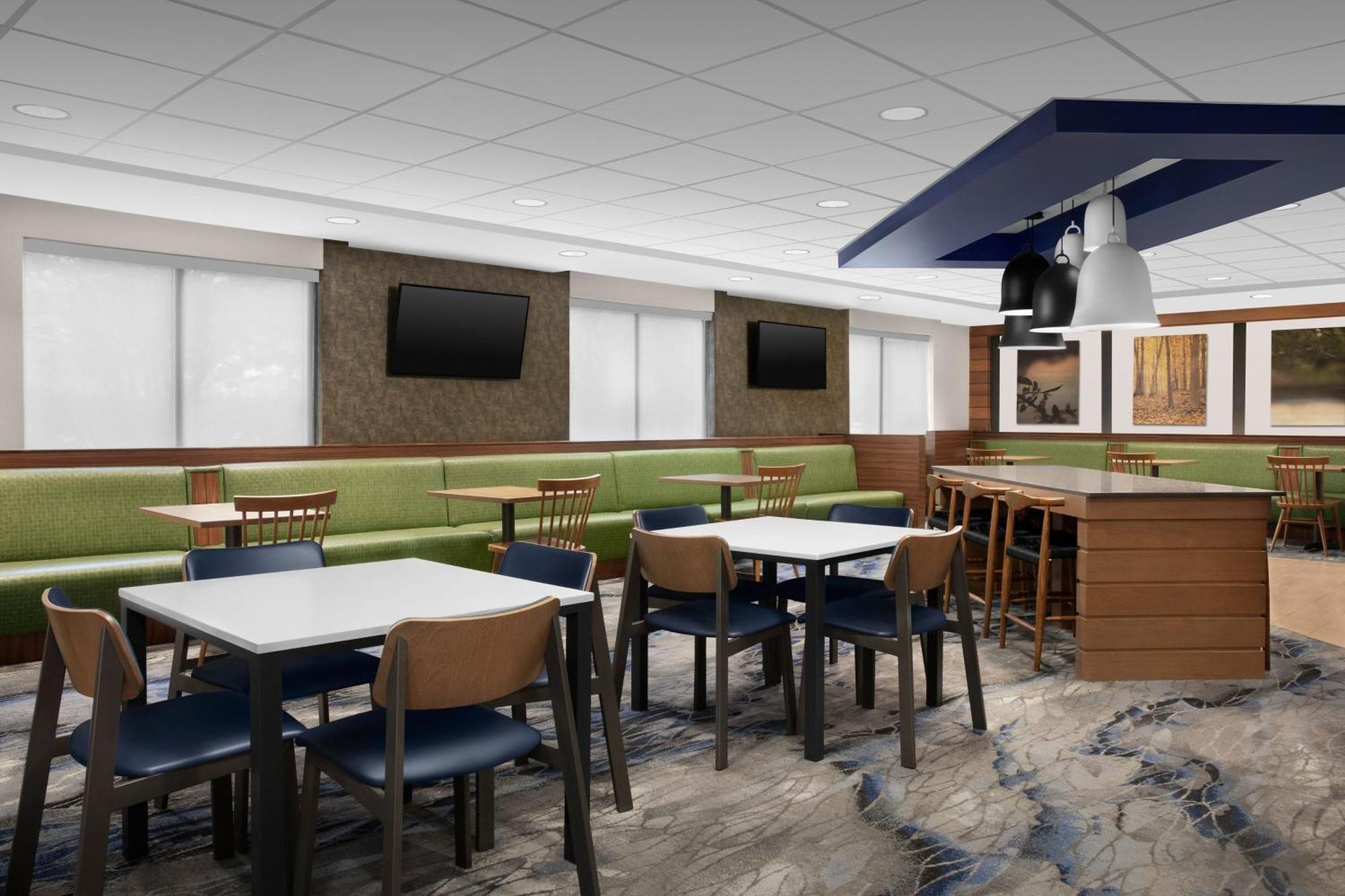 Fairfield Inn & Suites Dulles Airport Sterling Exterior photo